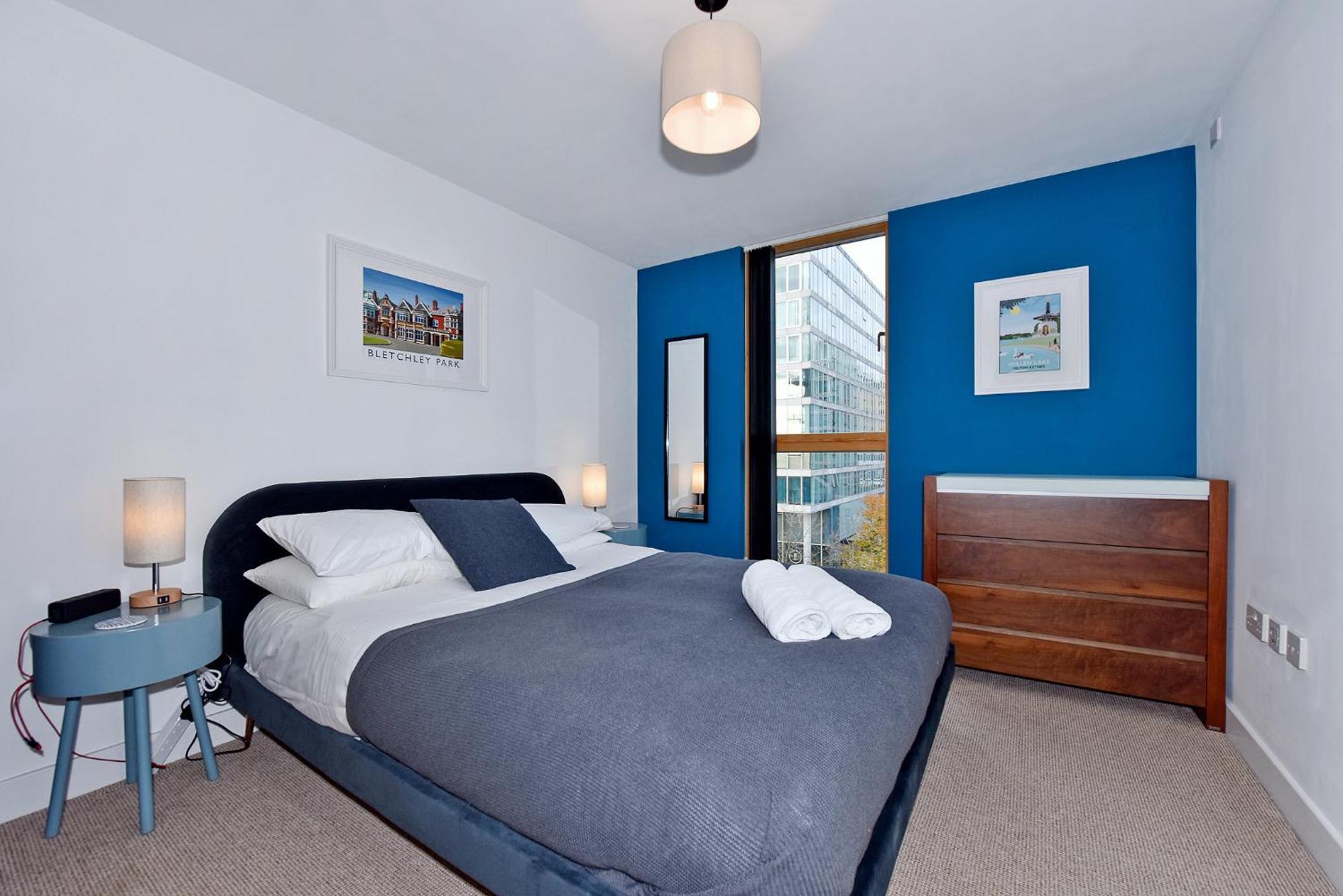 The Vizion Serviced Apartments From Pincott Properties - Free Parking, Private Balcony, And Wifi Milton Keynes Bagian luar foto