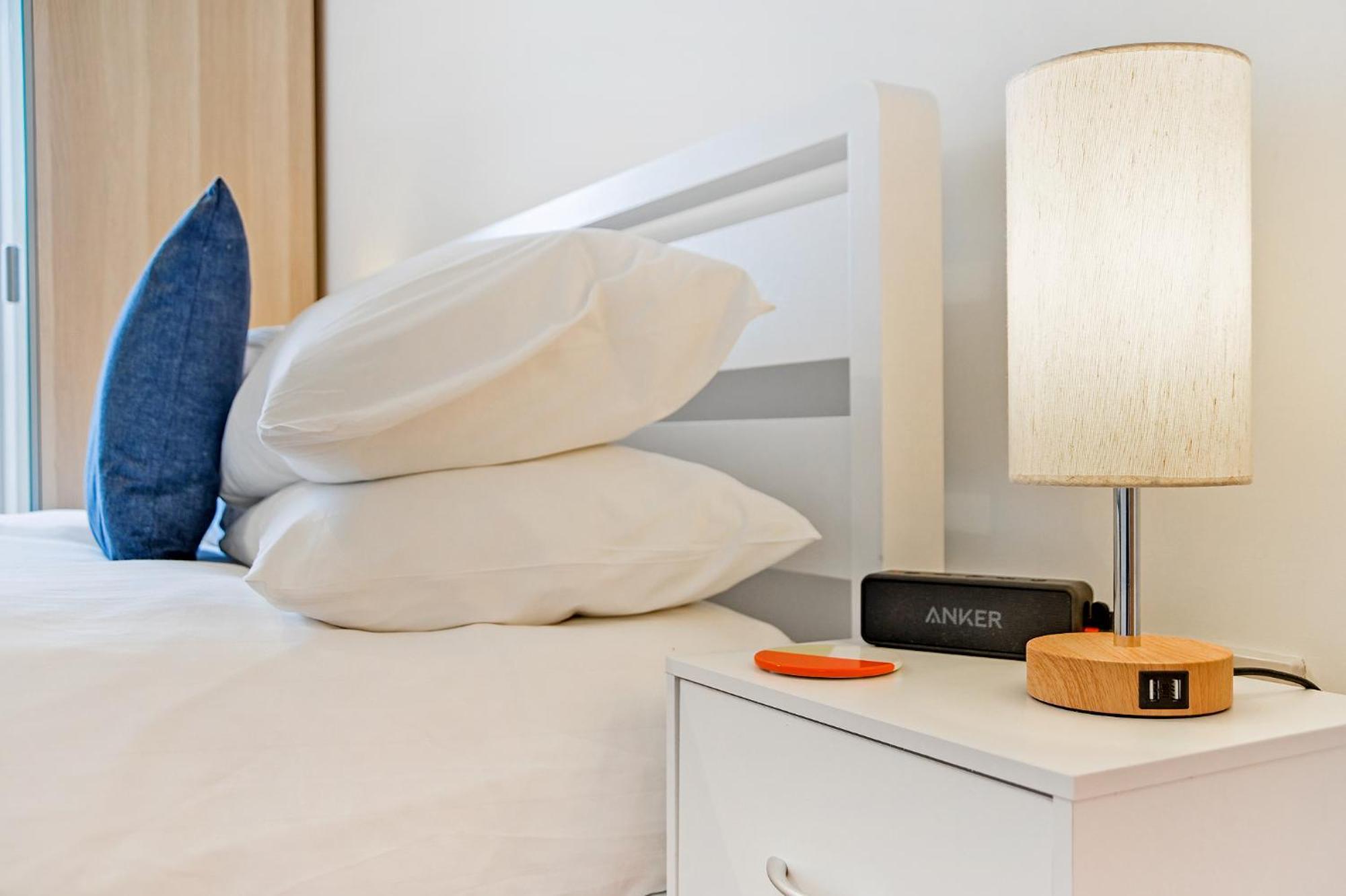 The Vizion Serviced Apartments From Pincott Properties - Free Parking, Private Balcony, And Wifi Milton Keynes Bagian luar foto